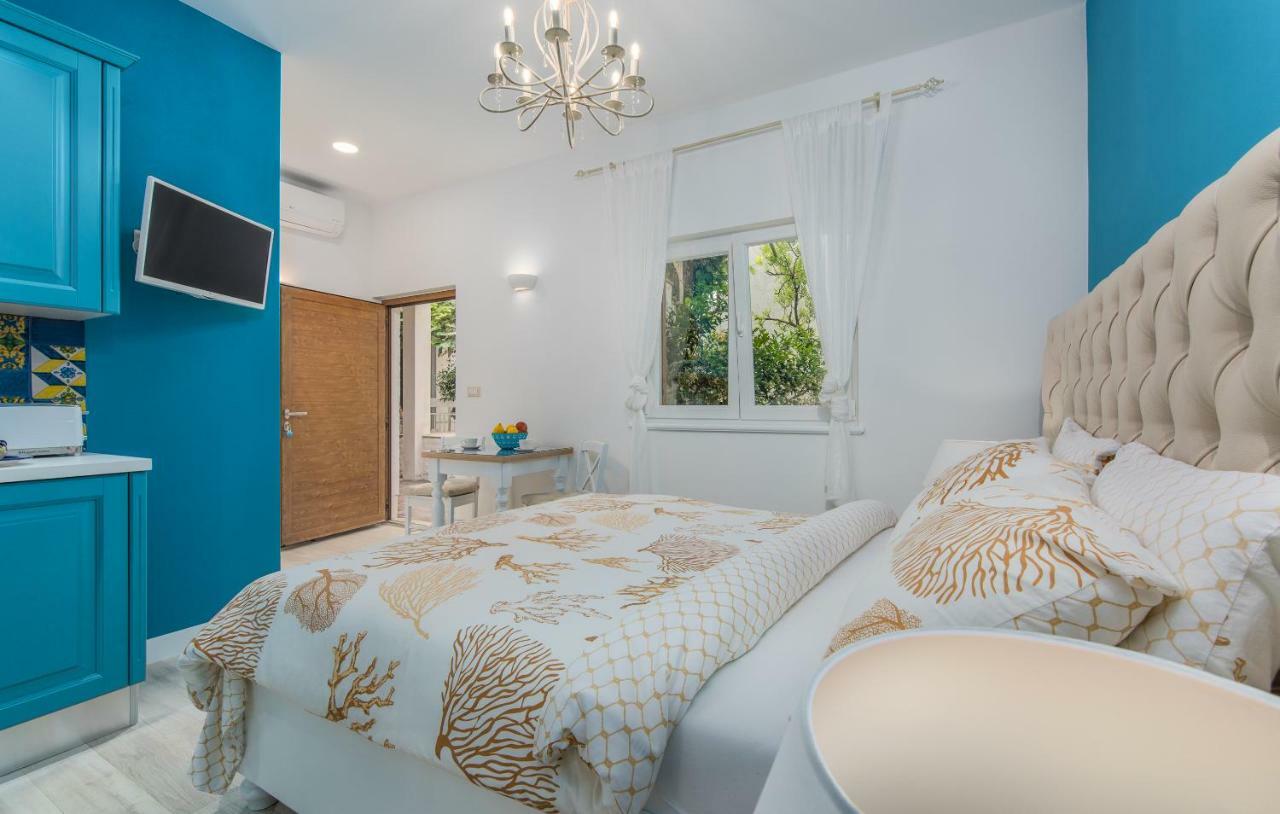 New!!! New Riva Luxury One - With Sunny Terrace & Big Garden Apartment Poreč Exterior foto